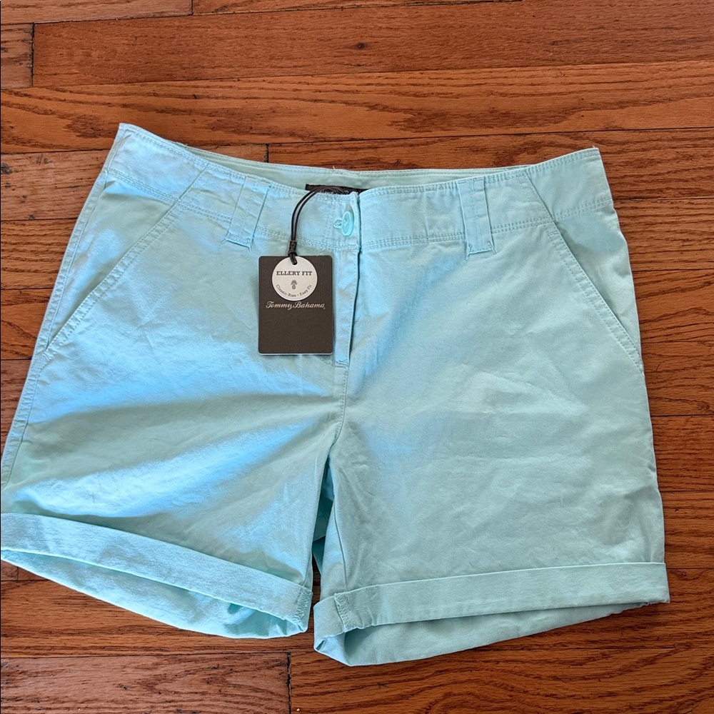 Tommy Bahama Women's Light Blue Shorts size 4 NWT